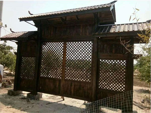 天津仿古碳化木大门